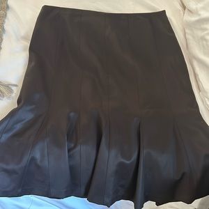 Dana Buchman skirt